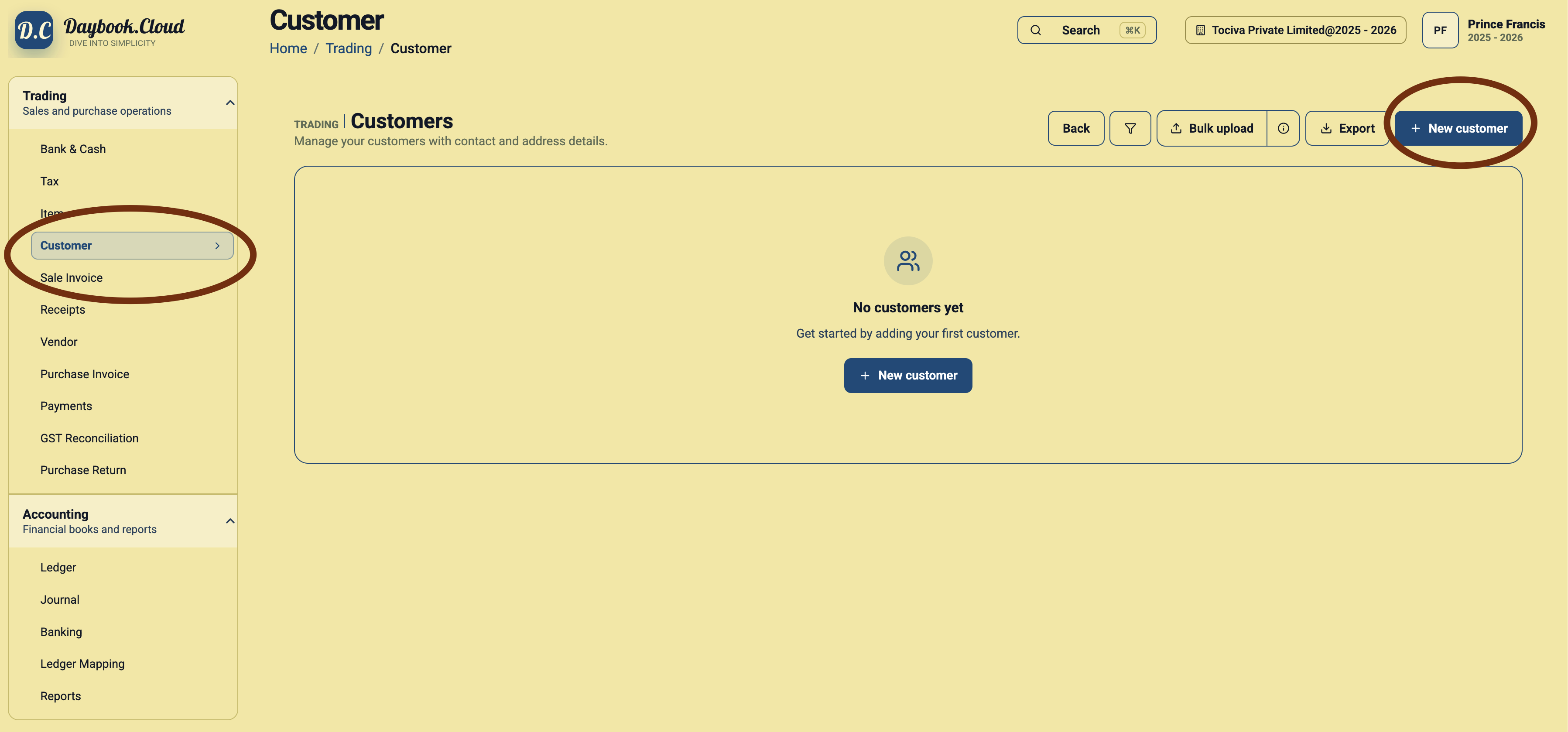 Customers page in Daybook.Cloud with the Customer menu and New customer button highlighted